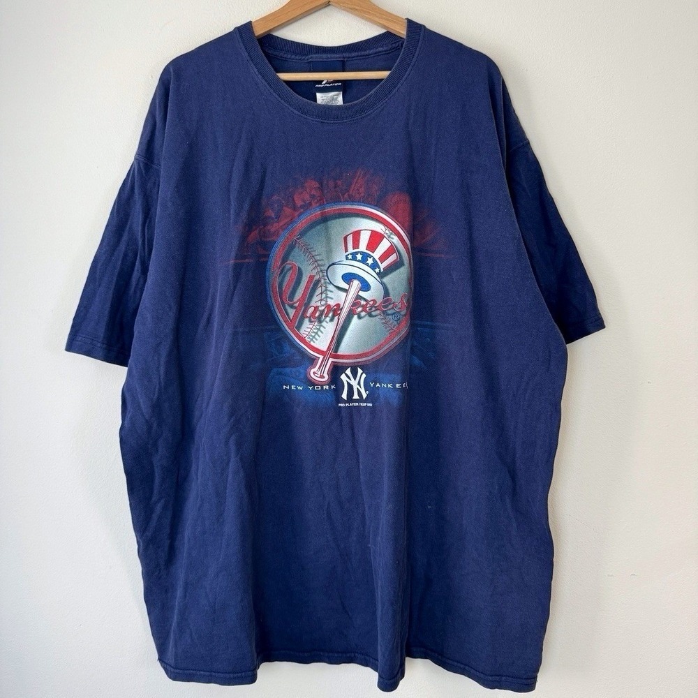 Vintage 90's Yankees Pro Player MLB Navy Blue Tee Shirt - 2XL